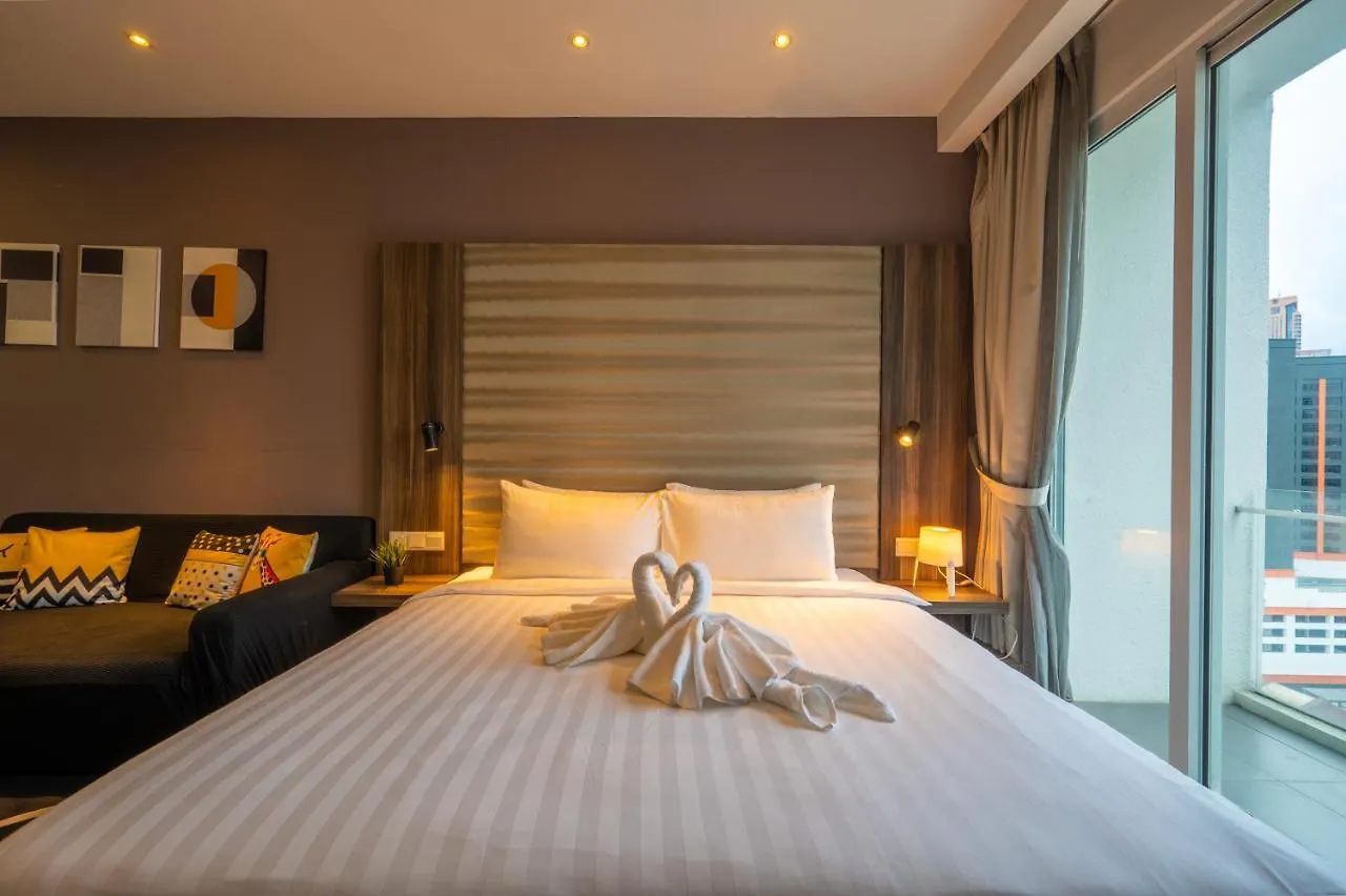 Апартаменты Greystone One Bukit Ceylon Куала-Лумпур
