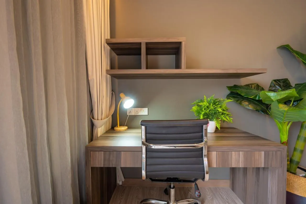Апартаменты Greystone One Bukit Ceylon Куала-Лумпур