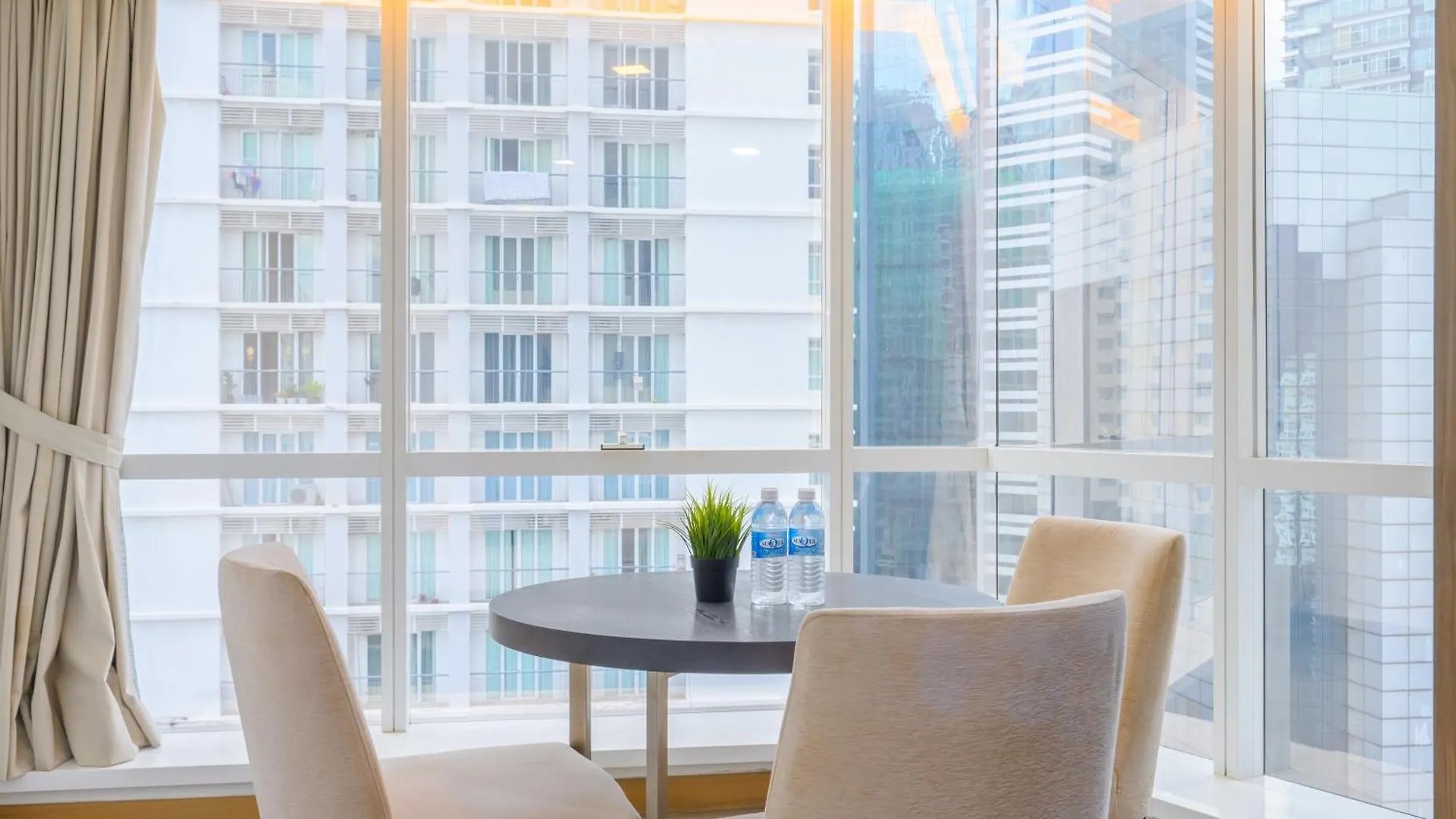 Апартаменты Greystone One Bukit Ceylon Куала-Лумпур Малайзия